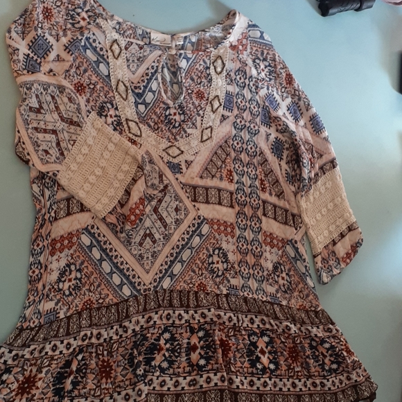 Womens Tunic top. 3/4 Sleeves - Picture 2 of 5